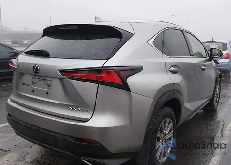 2018 Lexus Nx 300 z USA, uszkodzony, nr VIN JTJBARBZ1J2161921